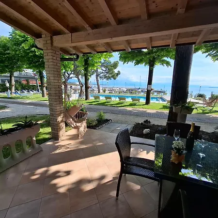 Villaggio Turistico Dei Tigli Padenghe sul Garda Room photo