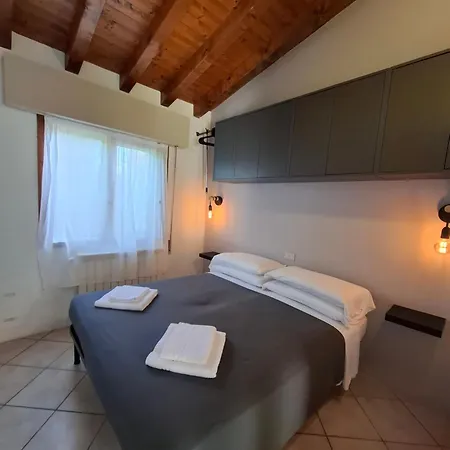 Villaggio Turistico Dei Tigli Padenghe sul Garda Room photo