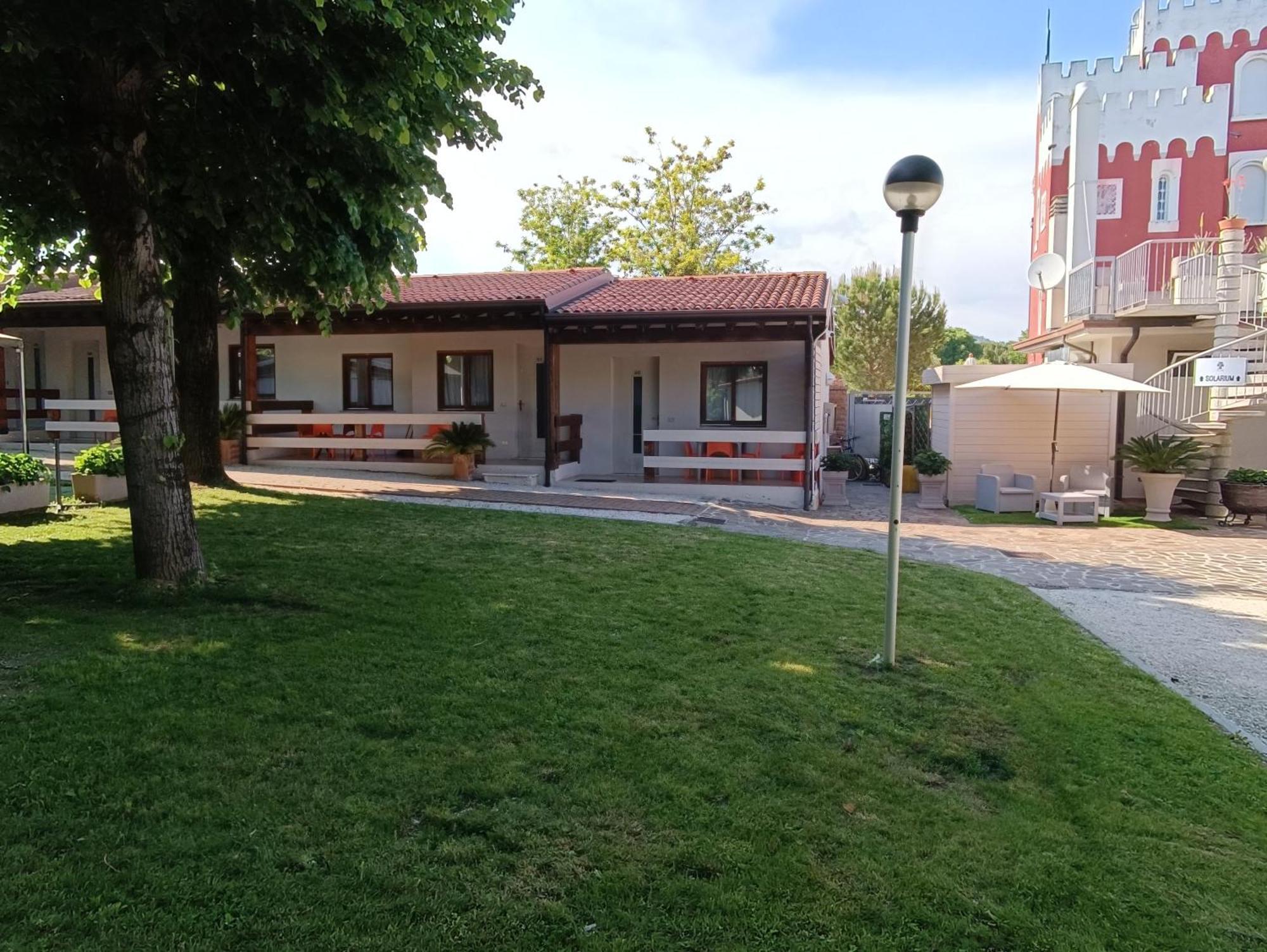 Ferienpark Villaggio Turistico Dei Tigli 3*