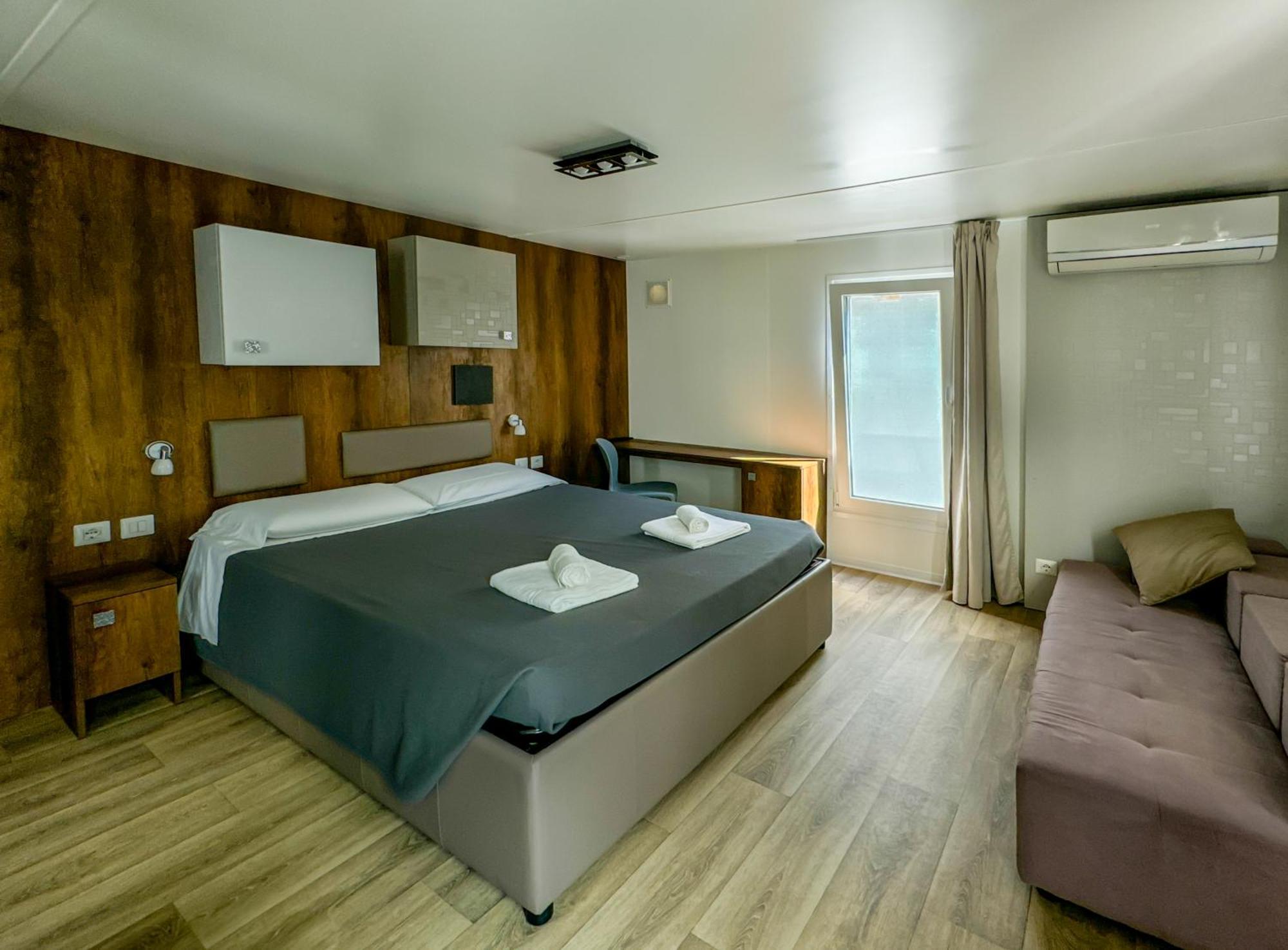 Villaggio Turistico Dei Tigli Ferienpark 3*