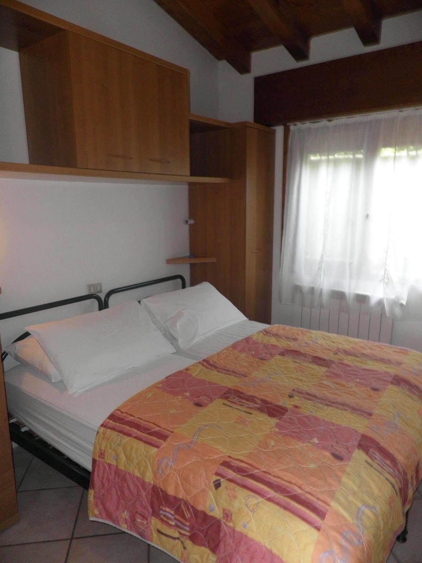 Villaggio Turistico Dei Tigli Padenghe sul Garda